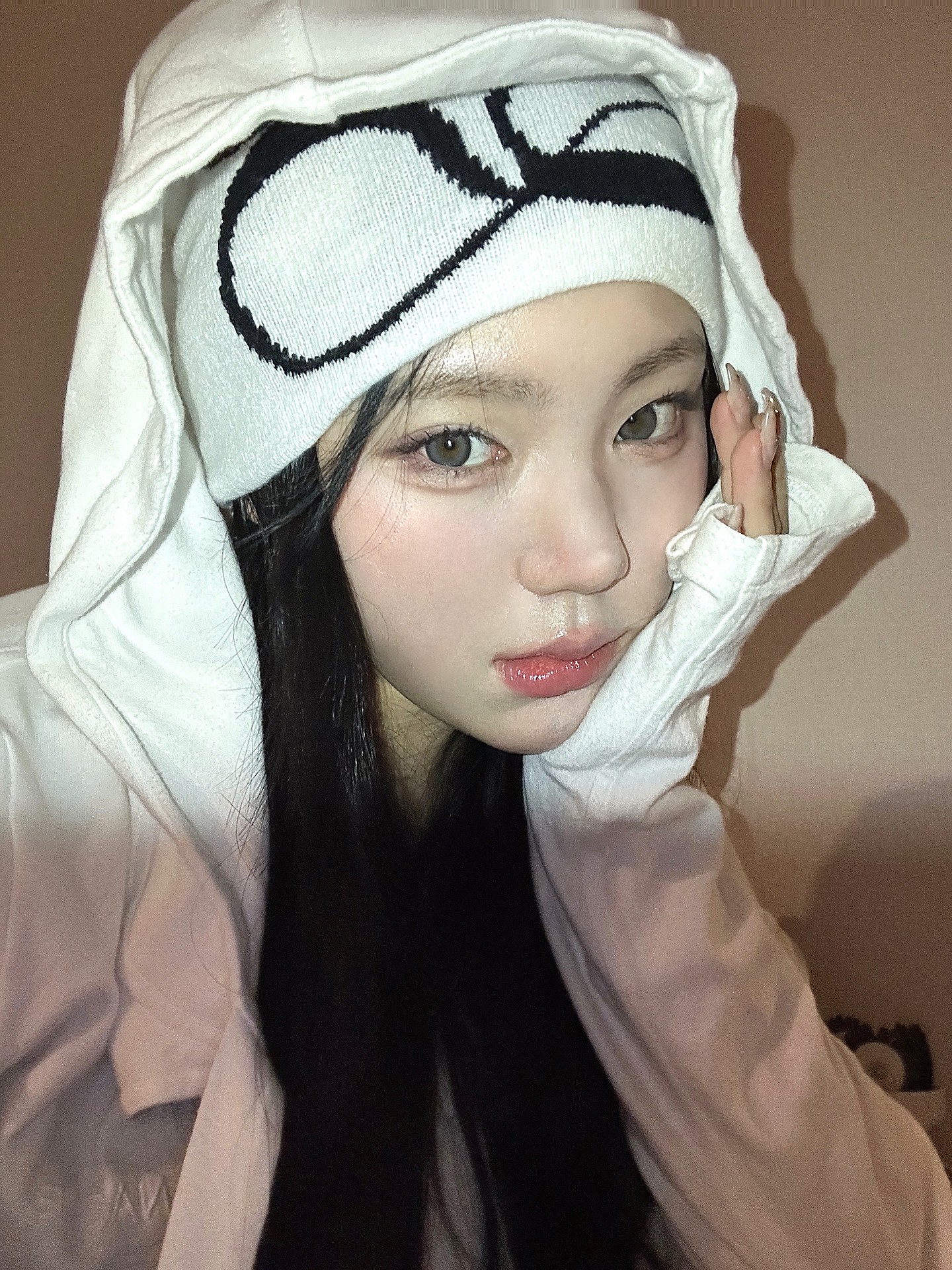 4개 제품으로 완성한 오늘의 데일리룩