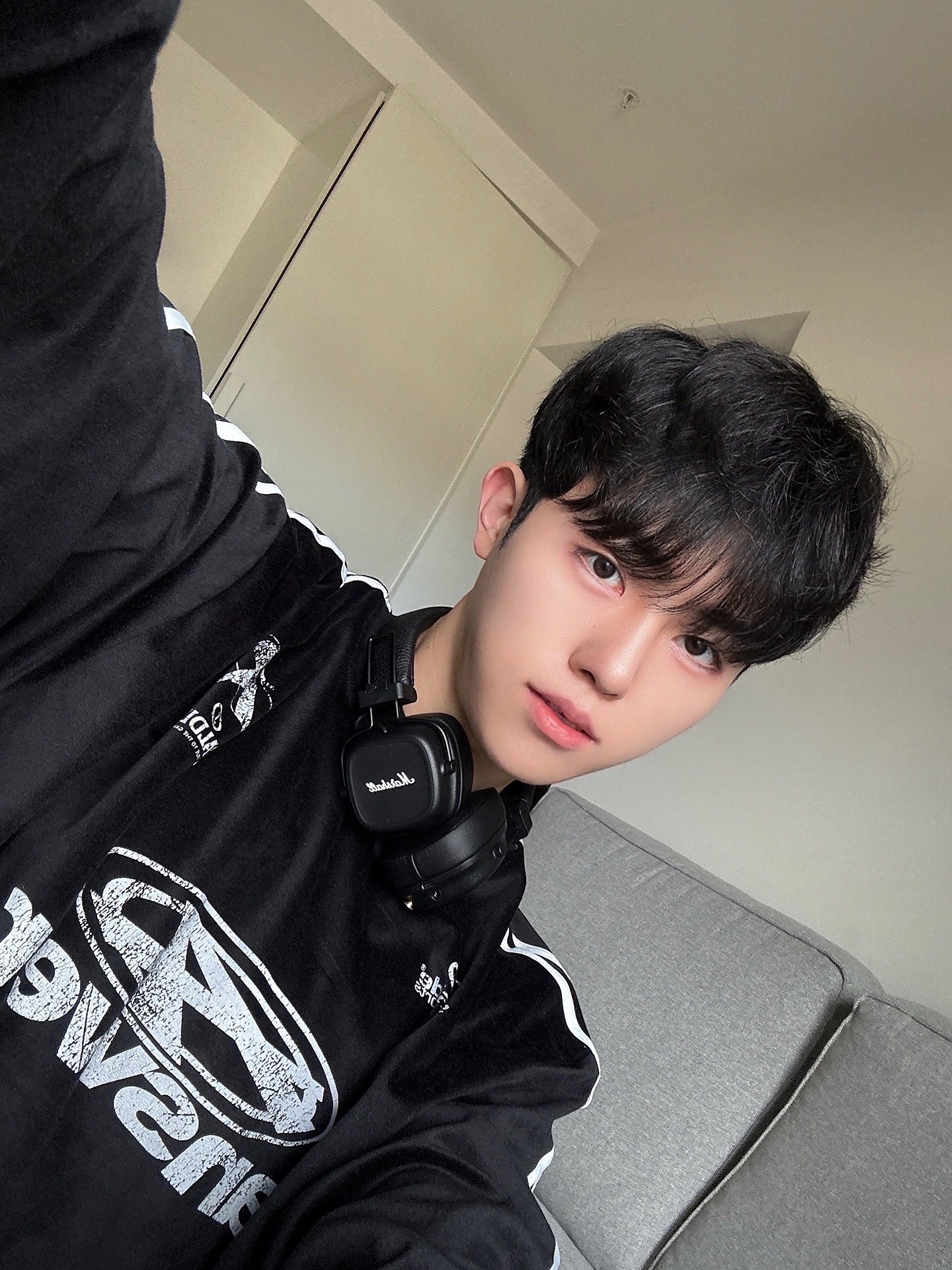 4개 제품으로 완성한 오늘의 데일리룩